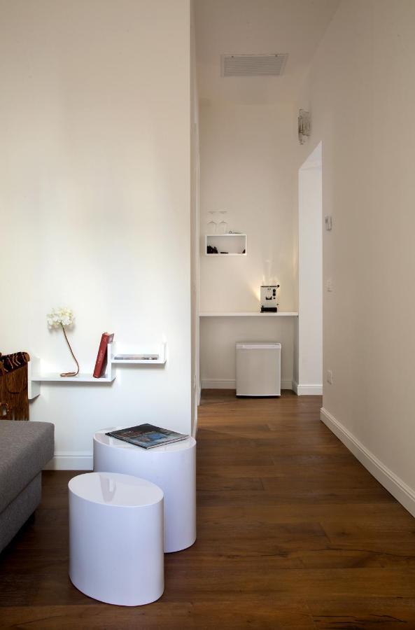 Domus Sansevero Napoli Bagian luar foto