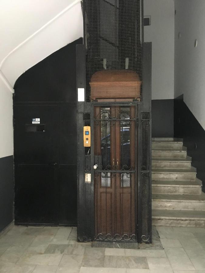 Domus Sansevero Napoli Bagian luar foto